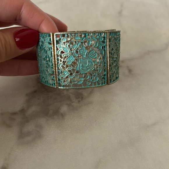 Stretch bracelet in teal and gold - Picture 3 of 3